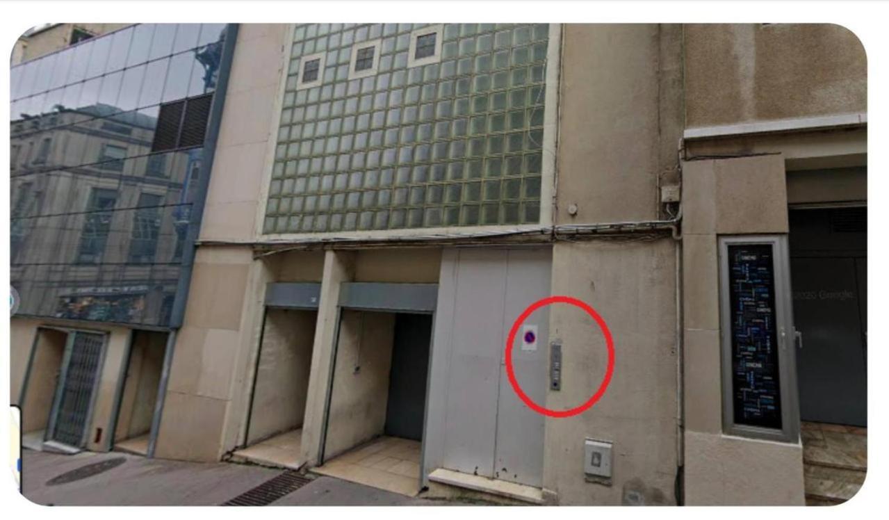Chaleureux, Lumineux Et Confortable F2 Renove En Plein Coeur De Nancy Exterior photo